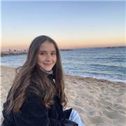 Estudiante de arquitectura en Barcelona disponible para clases particulares de dibujo y/o pintura
